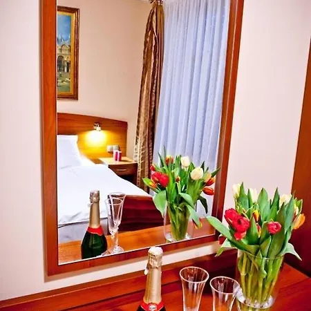 Gaja Hotel apartamentowy 3*