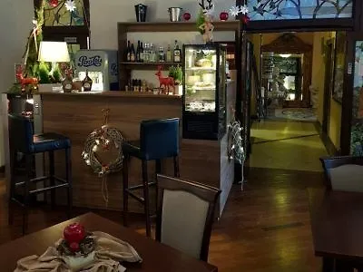 Gaja Aparthotel 3*